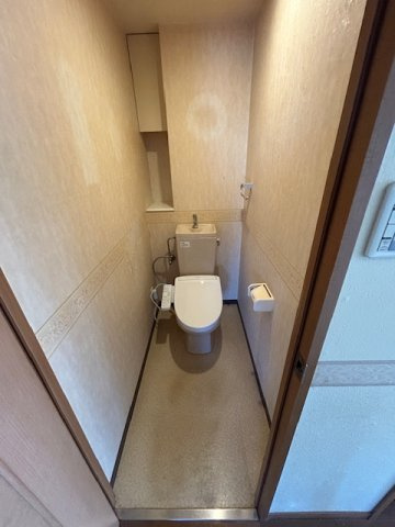 あま市甚目寺飛殿の中古マンションのトイレ