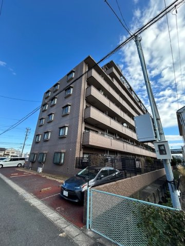 あま市甚目寺飛殿の中古マンションの外観