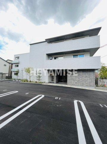 シャーメゾンピースベルの外観