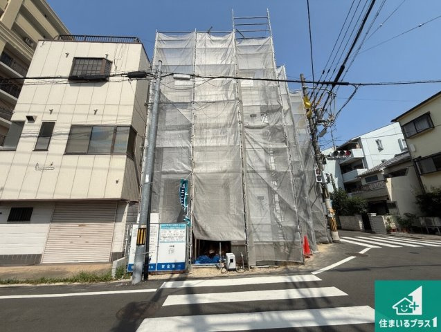 松原市天美東　第3期　新築一戸建ての前面道路含む現地写真|周辺は落ち着いた街並みの住宅地！子育てがしやすい住環境です！まだ未完成ですが、現地でしかわからない事もございます。是非一度ご覧ください。