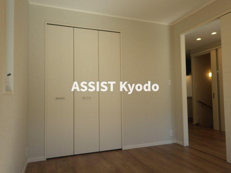 セレーノの洋室