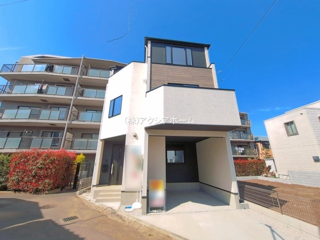 所沢市北有楽町・全1棟　新築一戸建　～眺望良好な3階建～の外観|現地写真（2026年3月24日撮影）