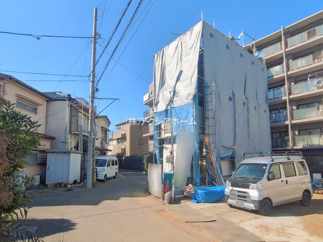 所沢市北有楽町・全1棟　新築一戸建　～眺望良好な3階建～の前面道路含む現地写真|2026年2月4日撮影
