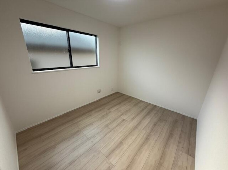 神戸市西区春日台9丁目の洋室