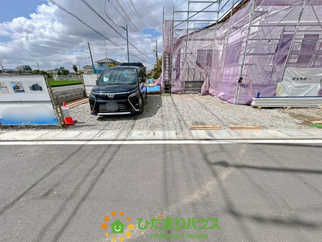 加須市日出安　新築一戸建て　01　リーブルガーデンの駐車場|2026/2/27　撮影