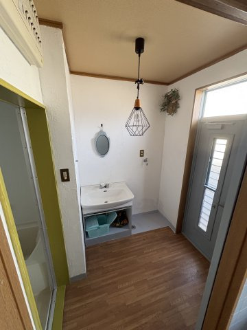 岩出市金屋・中古戸建・54746の洗面所