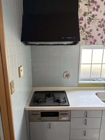 岩出市金屋・中古戸建・54746のキッチン