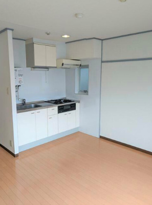 【居間・リビング】 | 遠藤ビル | おしゃれな居間です