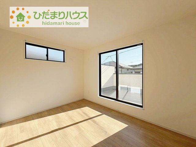 【寝室】 | 我孫子市つくし野11期　新築戸建 | 広めの主寝室は、ベッドの他にもパソコンデスクやドレッサーなども置けちゃいます(*^-^*)