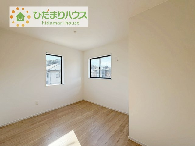 【洋室】 | 我孫子市つくし野11期　新築戸建 | お掃除しやすく、清潔感を保てるのでダニも発生しにくいフローリング♪