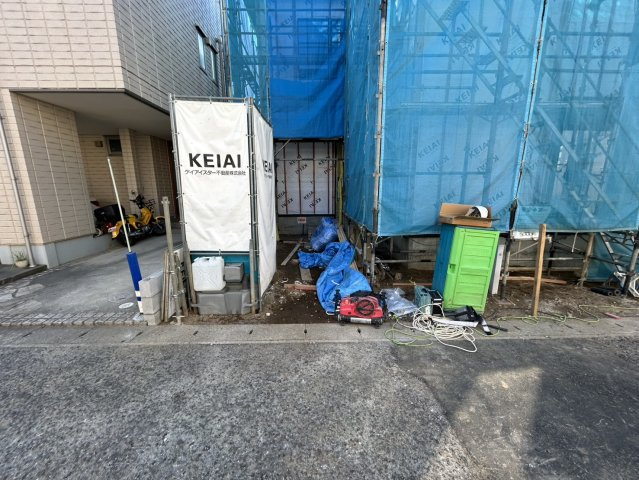 上尾市中妻5期　新築戸建　GRACE01の駐車場