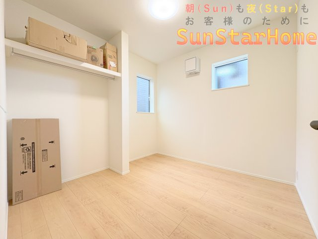 【サンスターホーム】瑞穂町殿ヶ谷　省エネ新築戸建1号棟の洋室