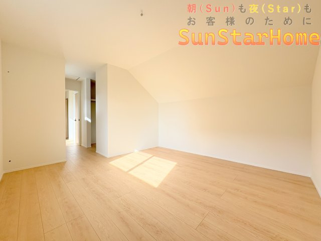 【サンスターホーム】瑞穂町殿ヶ谷　省エネ新築戸建1号棟の洋室