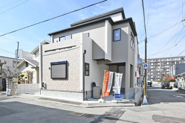 ブルーミングガーデン東鳴尾町2丁目新築一戸建て│3LDK+駐車2台可(車種制限有)