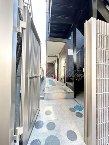 ベイルーム追浜町のその他共用部分|綺麗に管理されたエントランス