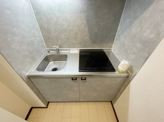 ベイルーム追浜町のキッチン|人気の2口IHコンロ