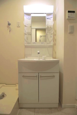 【洗面所】 | コモイルソーレ弁天