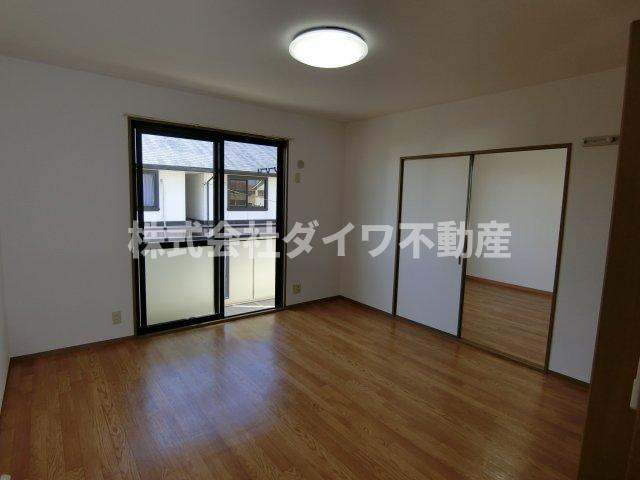 メゾン・ヴィクトワール　A棟の居間・リビング