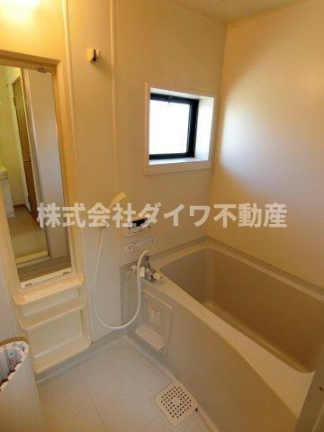 メゾン・ヴィクトワール　A棟の浴室