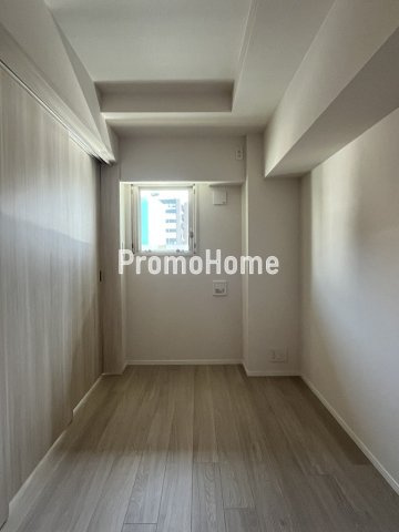 サンライズ茅場町の洋室