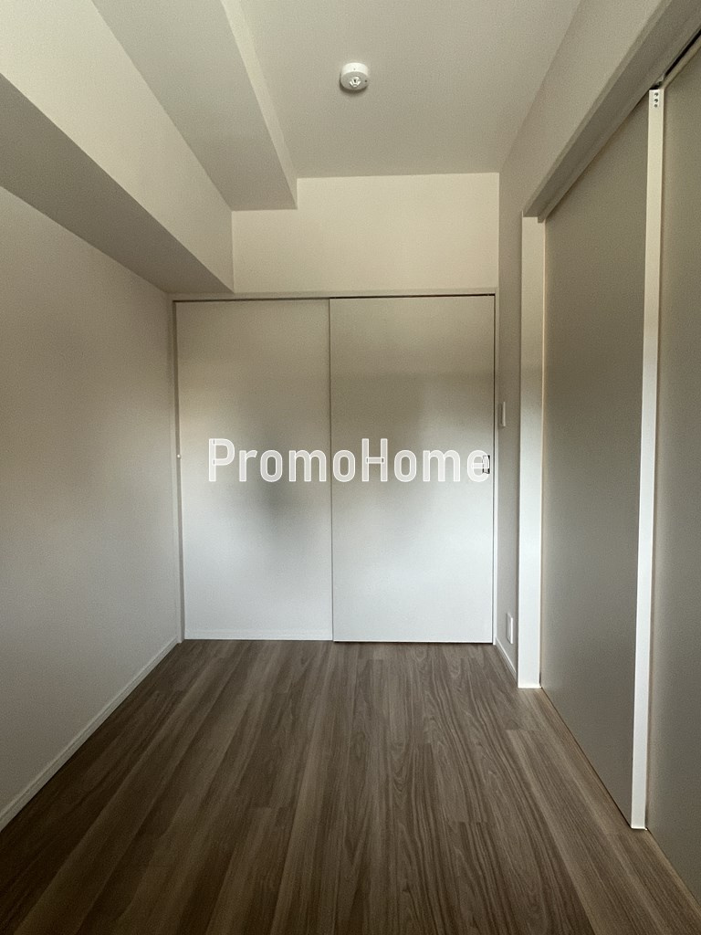 サンライズ茅場町の洋室