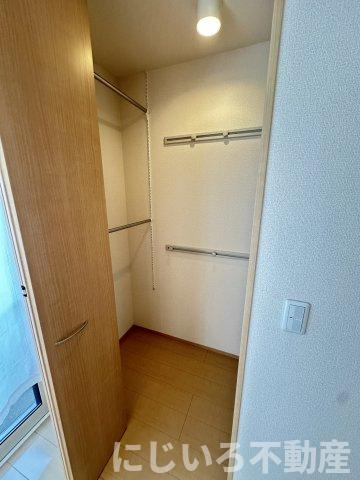 エスポワール横須の収納