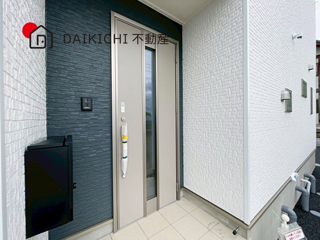 【玄関】 | 吉見町東野第22　新築戸建　全2棟　1号棟