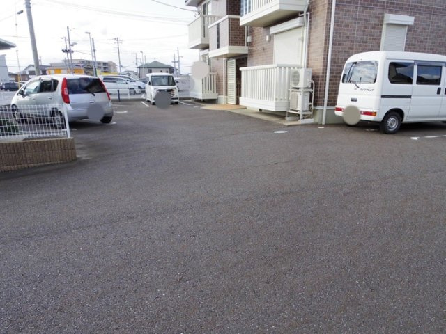 サウスコート Ｂの駐車場|駐車場