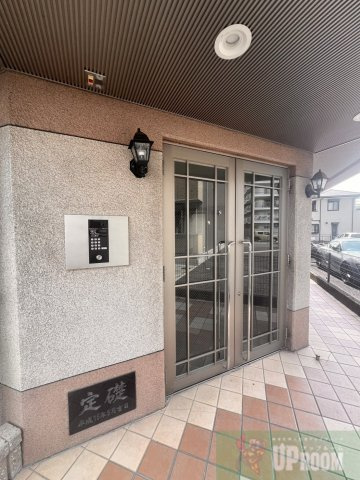 ルーチェ（ＬＵＣＥ）のエントランス