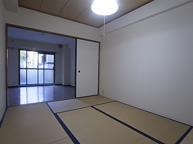 神戸市長田区一里山町の賃貸マンション