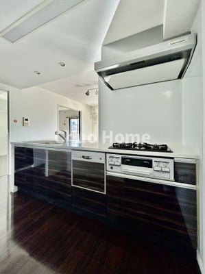 【キッチン】 | サンクレイドル新小岩 | ワイドで収納豊富なシステムキッチン