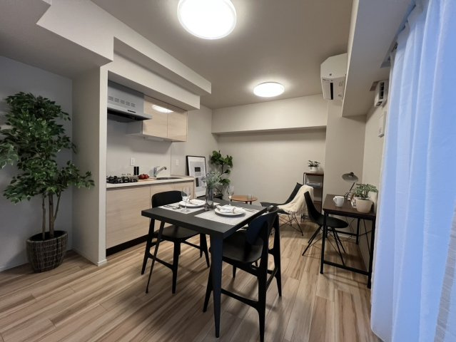 ゆったり過ごせるリビングです