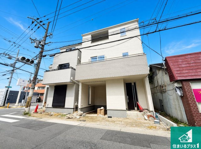 松原市天美東　第3期　新築一戸建ての外観|現在建築中！落ち着いた街並みで新生活を始めることが出来そう！周辺の物件も併せてご紹介させて頂きます！