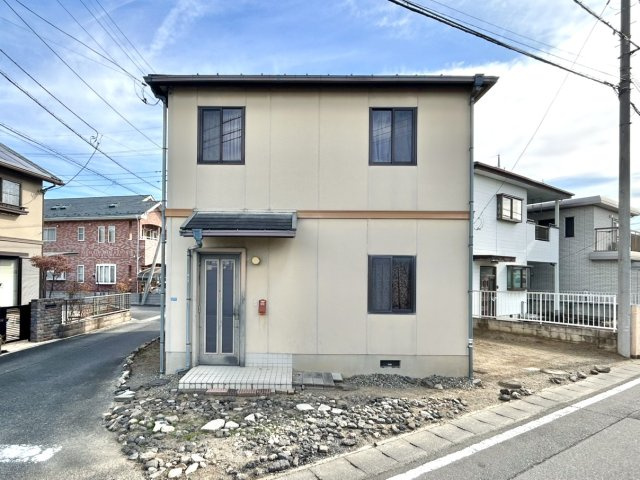 【中古戸建】高崎市双葉町の外観|■外観｜閑静な住宅街で始める新しい暮らし♪開放的な毎日をあなたへ(^^♪
