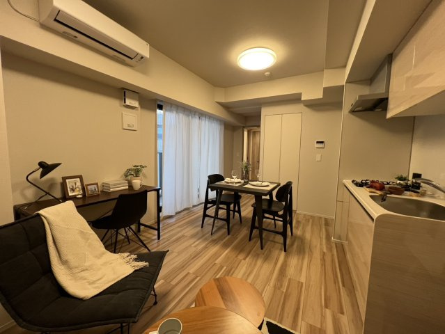 家具を置くとおしゃれな1室の完成です！