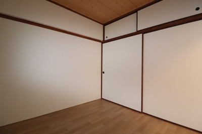 【洋室】 | ラ・フォーレつるみ