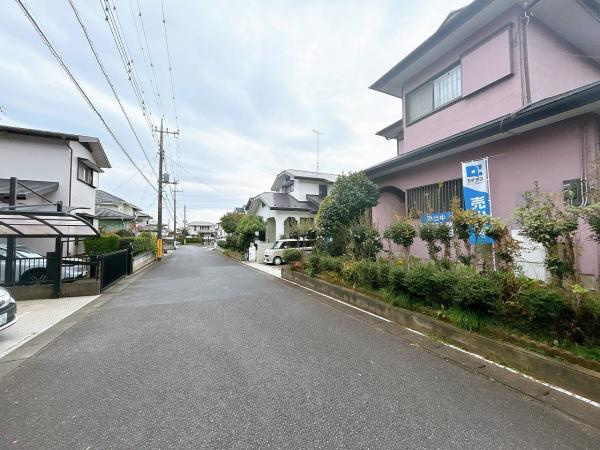 龍ケ崎市松葉１丁目　中古戸建の前面道路含む現地写真|【内外装リフォーム中1/12更新】