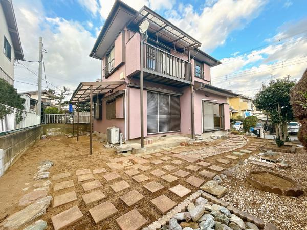 龍ケ崎市松葉１丁目　中古戸建の庭|【内外装リフォーム中1/12更新】