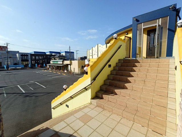 掘割 カトレアストリート店 2階 店舗の駐車場|店舗前　お客様用駐車場　完備