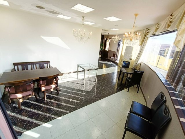 掘割 カトレアストリート店 2階 店舗の洋室|家具　残地物