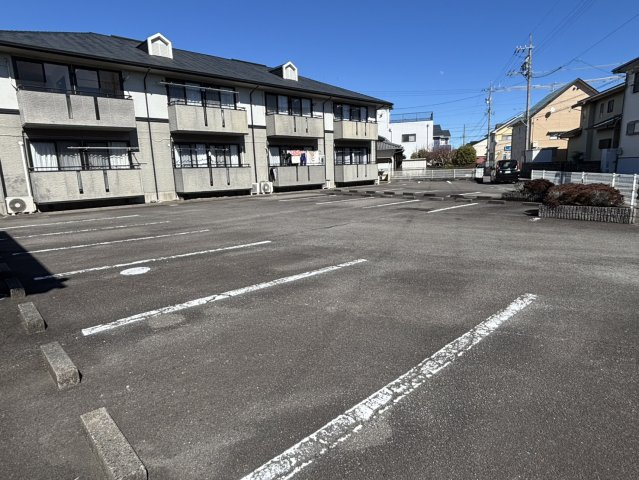 ランセＮの駐車場