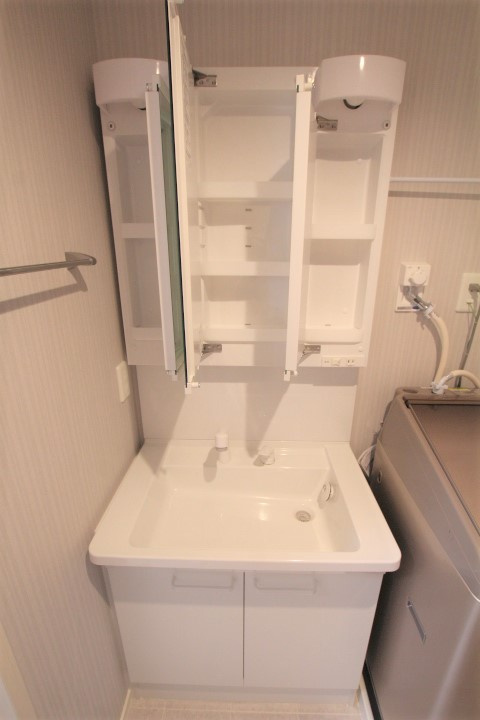 【独立洗面台】