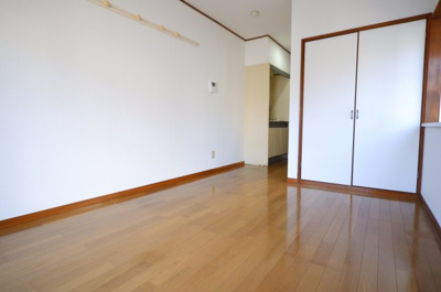 【居間・リビング】 | アンビション西都賀 | 同タイプ別室画像です　現況優先でご了承ください（画像準備中）