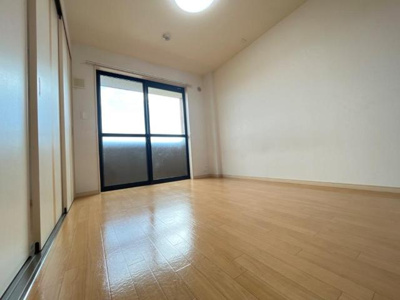 【内装】 | ネアポリス | 洋室