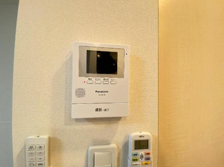 【セキュリティ】 | インビクタ | カメラ付インターホン