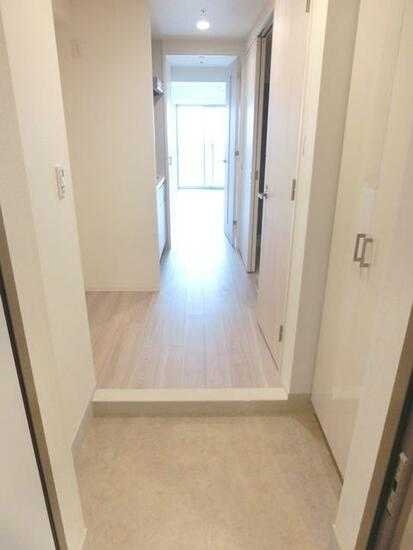 フレンシア文京関口の玄関