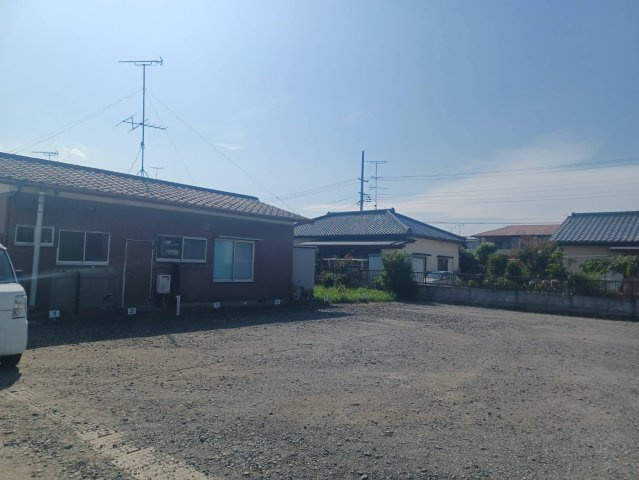 大庭駐車場の外観