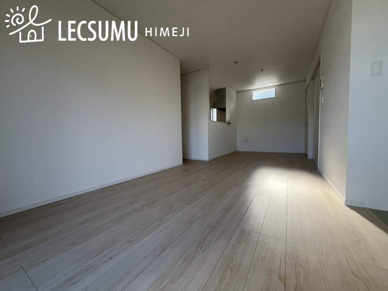 姫路市御立西第4/新築戸建のキッチン|同社施工例