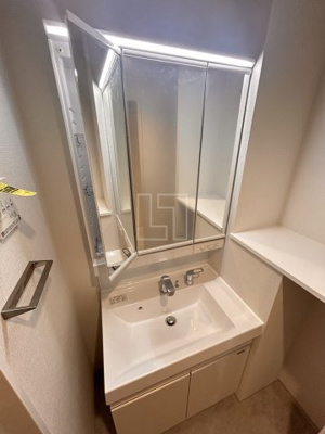 【洗面所】 | DAIYA STORK阿波座 | DAIYA STORK阿波座　独立洗面化粧台