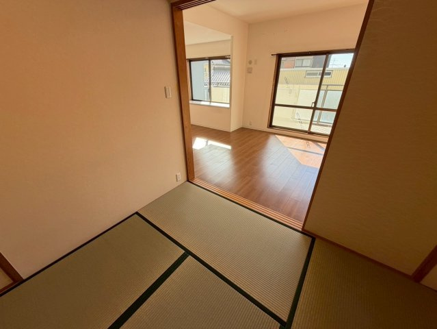 野村新瀬戸ヒルズ・ウインザーズパークイーストウイングの和室